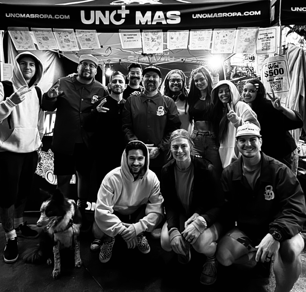 UNO+MAS crew at a pop-up